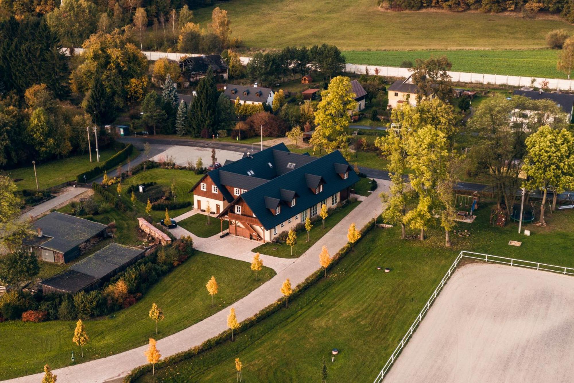 Apartmany Nad Stajemi - Jitravsky Dvorec Rynoltice Exterior foto
